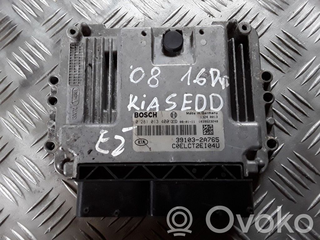 Unidad de control/módulo del motor   0281013400,391032A765,1039S23248