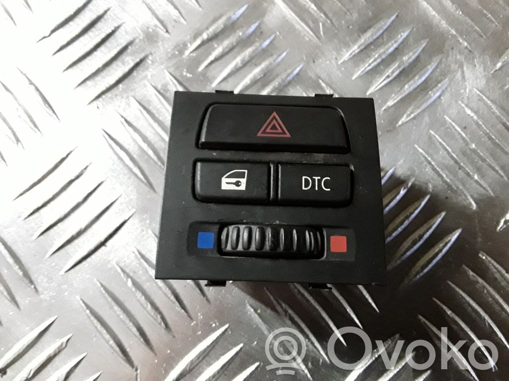 Hazard light switch   549549500