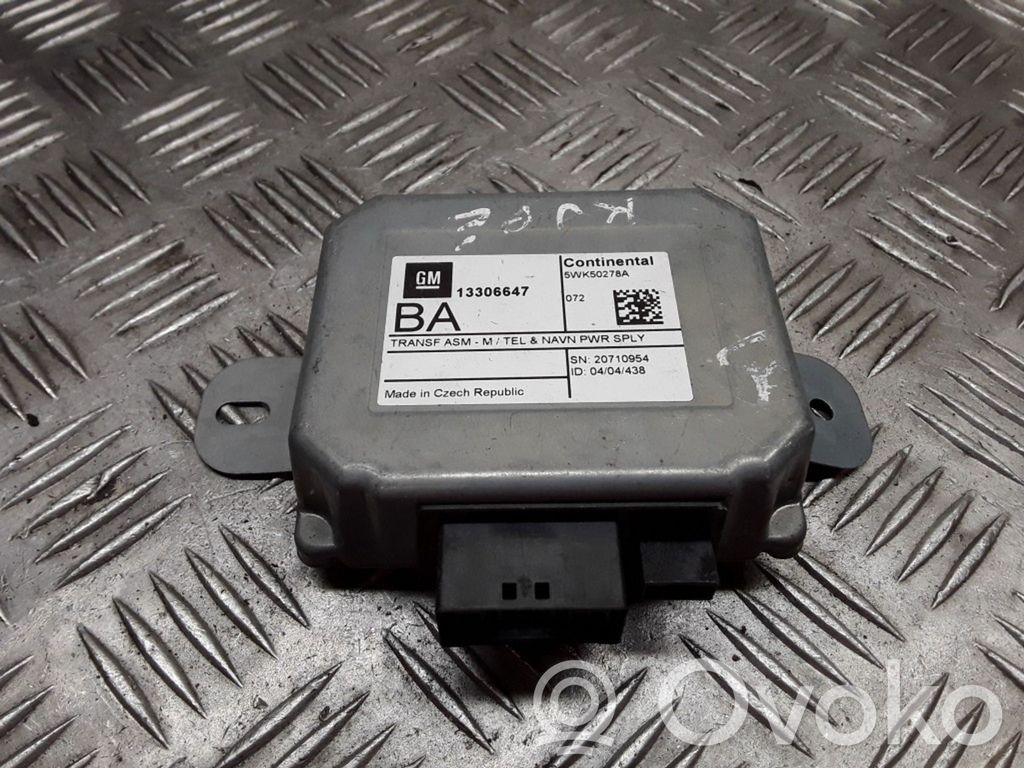 GPS navigation control unit/module   13306647,5WK50278A