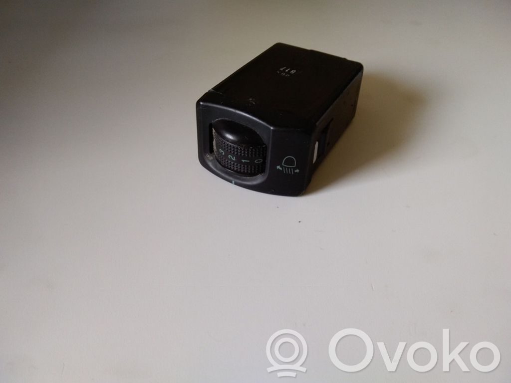 Hyundai H-1, Starex, Satellite Headlight level height control switch 