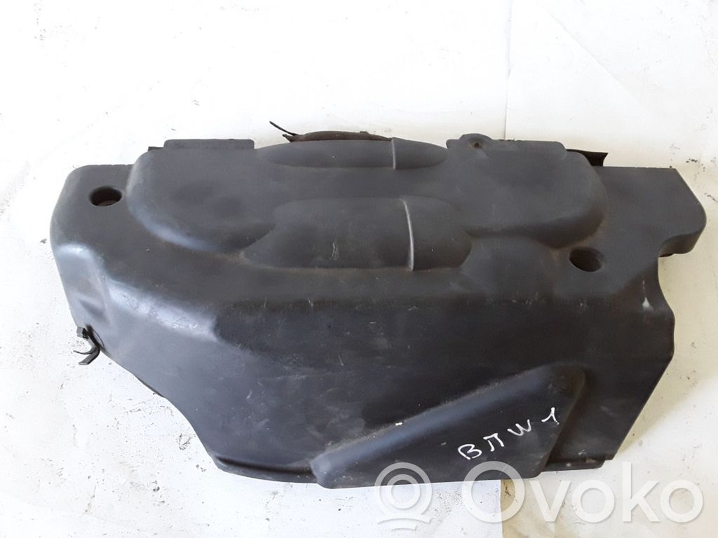 BMW 1 E81 E87 Engine cover (trim) 