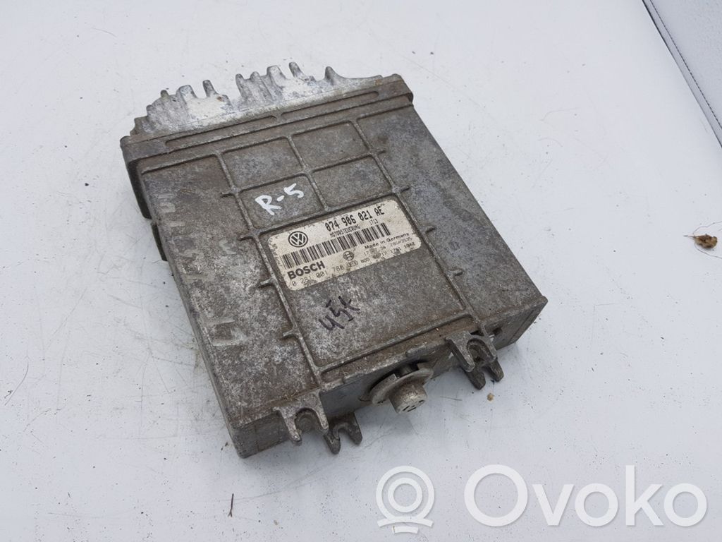 Volkswagen II LT Engine control unit/module 