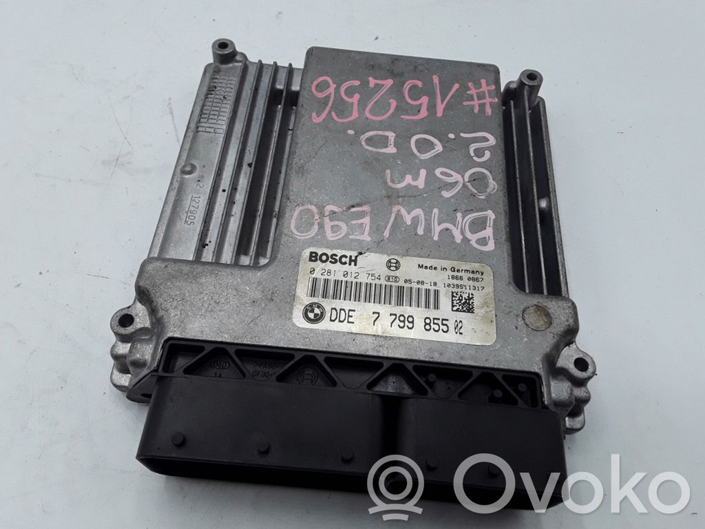 BMW 5 E60 E61 Engine control unit/module 