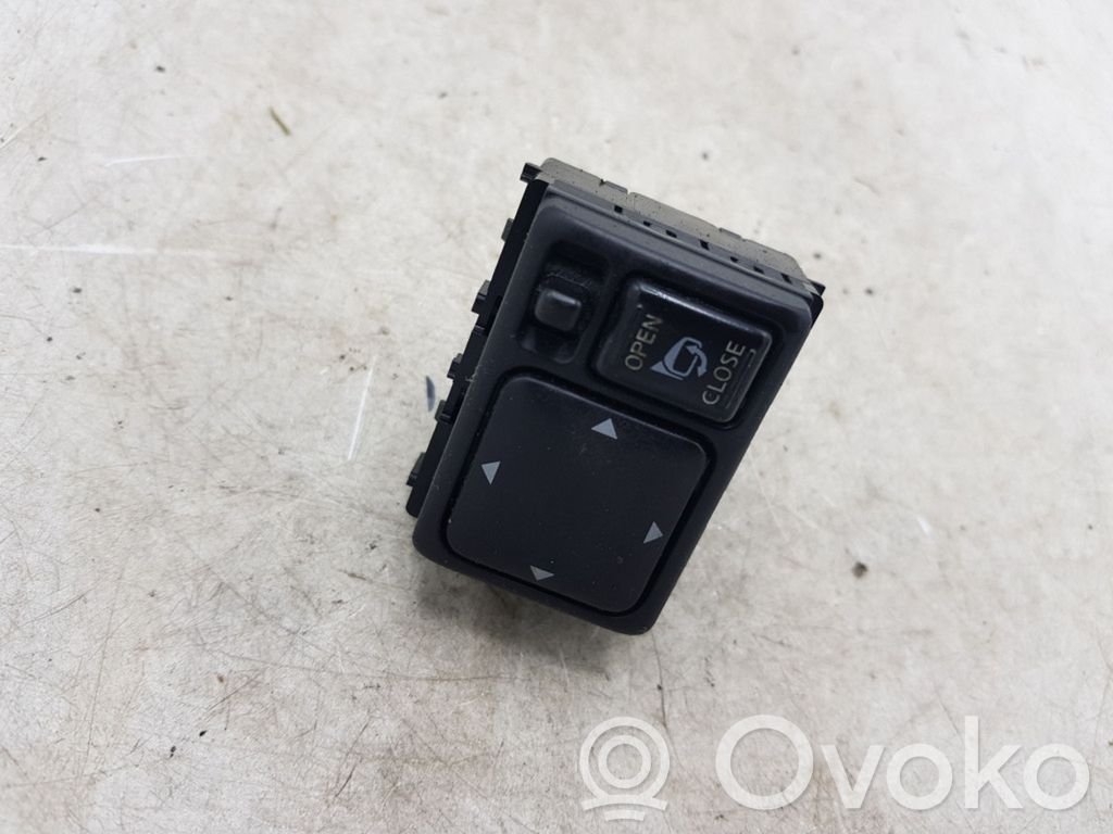 Wing mirror switch   060331