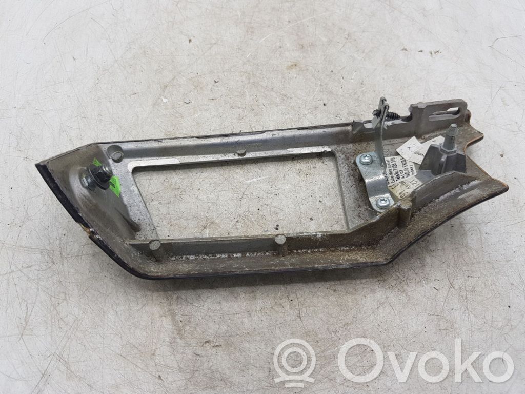 BMW 7 E65 E66 Cita veida salona detaļa 