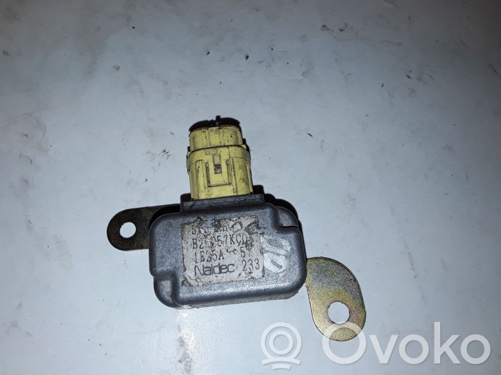 Mazda 323 F Airbagsensor Crashsensor Drucksensor 