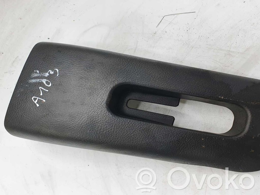Toyota Corolla Verso AR10 Stūres ass dekoratīvā apdare 