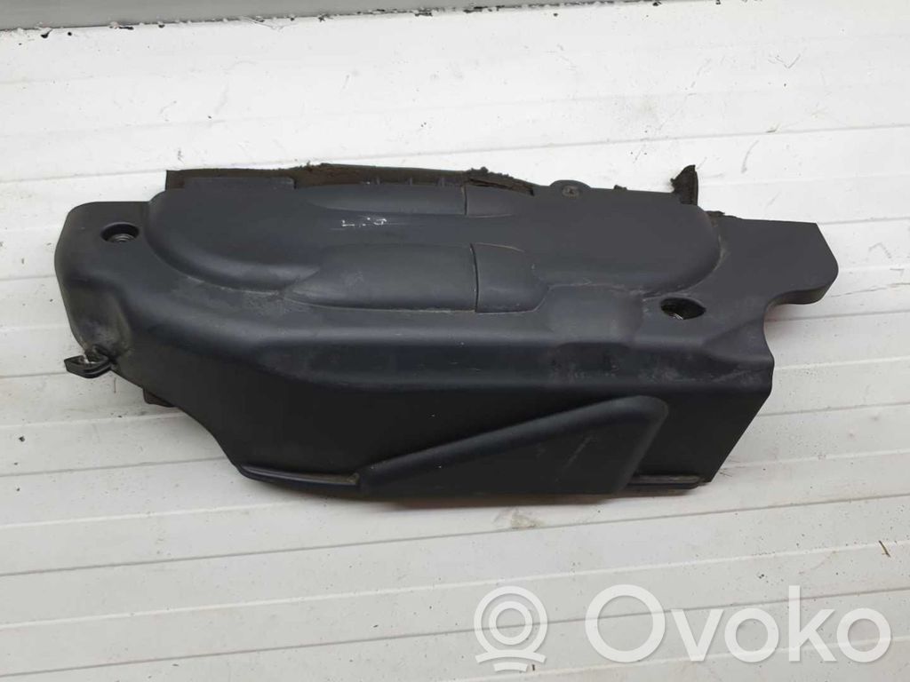 BMW 3 E90 E91 Engine cover (trim) 