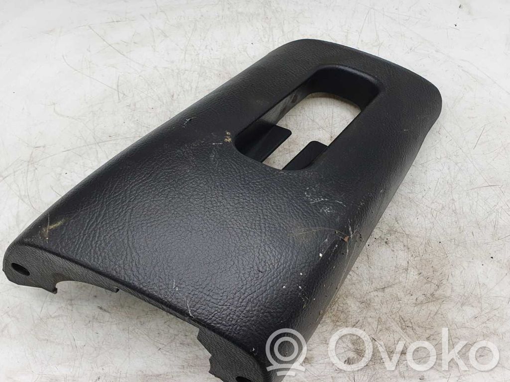 Toyota Corolla Verso E121 Отделка рулевой оси 