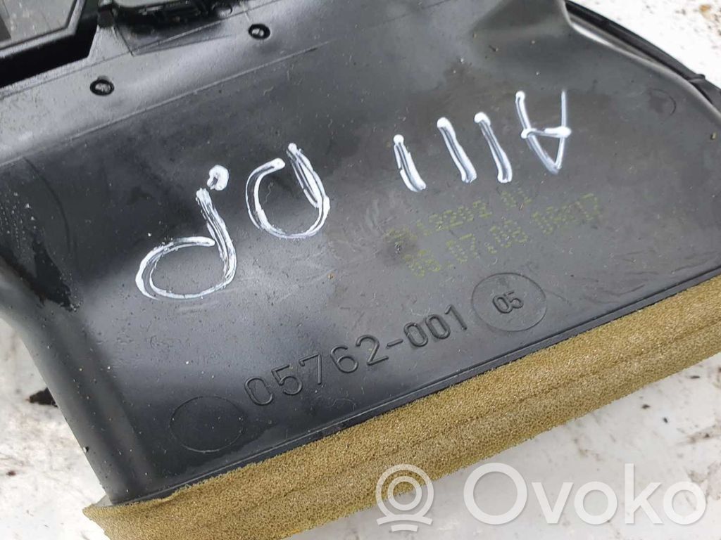 BMW 5 E60 E61 Šoninės oro grotelės 