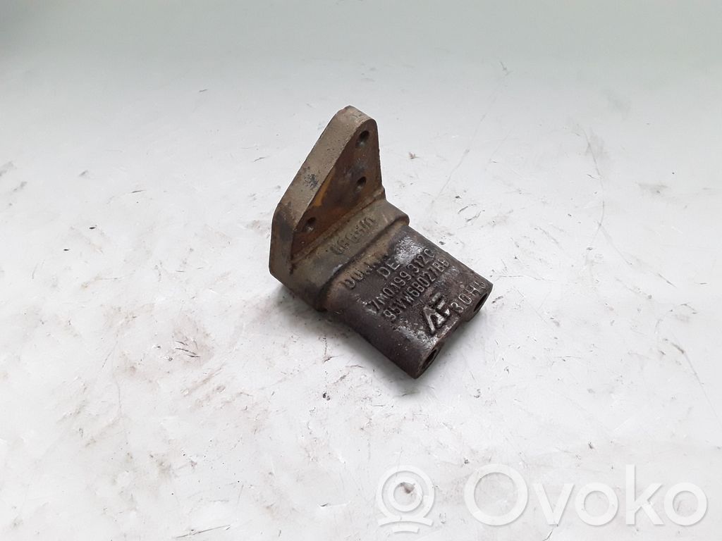 Volkswagen Sharan Engine mounting bracket 