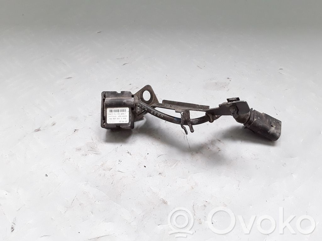 Audi A8 S8 D3 4E Air suspension front height level sensor 
