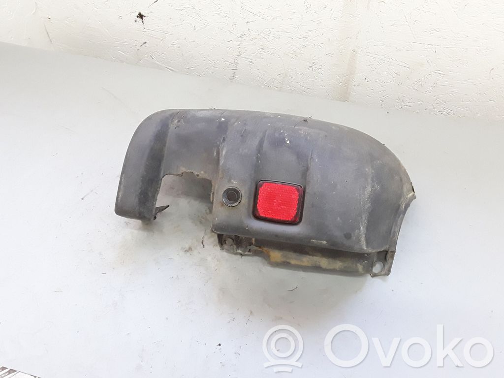 Iveco Daily 35 - 40.10 Rivestimento del pannello parte angolare del paraurti posteriore