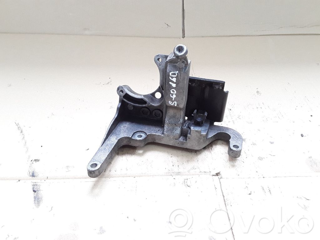 Volvo S60 Supporto di montaggio del motore (usato) 
