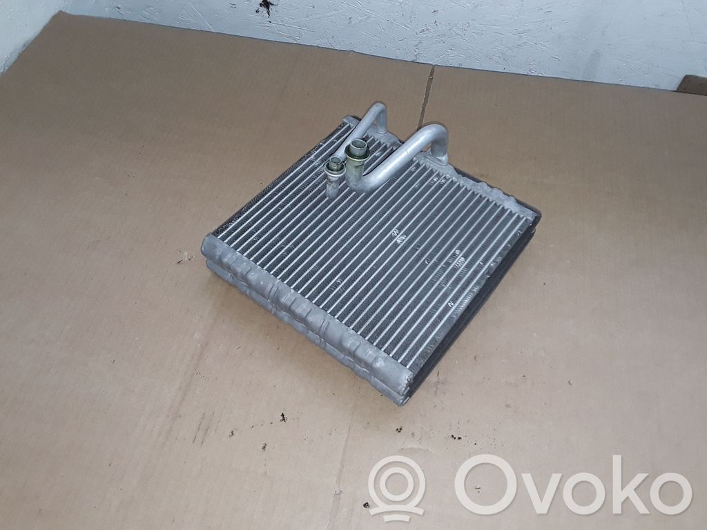 Opel Astra J Condenseur de climatisation 