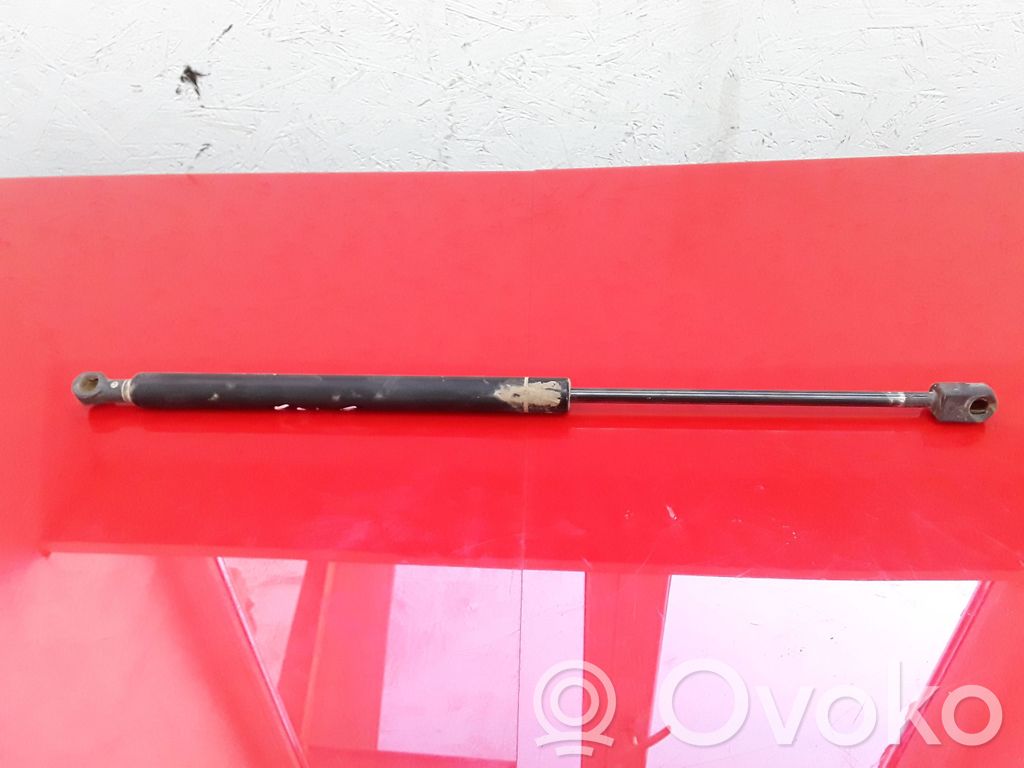 Volkswagen PASSAT B6 Amortizor capotă motor 