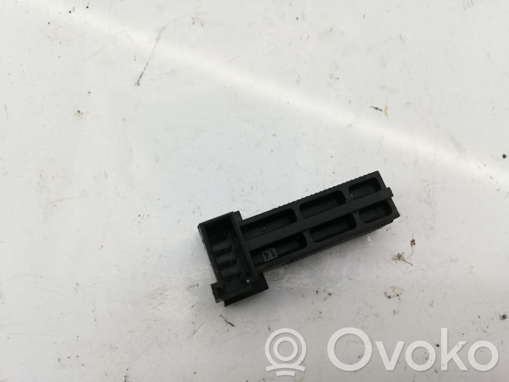 BMW X3 E83 Brake pedal sensor switch 