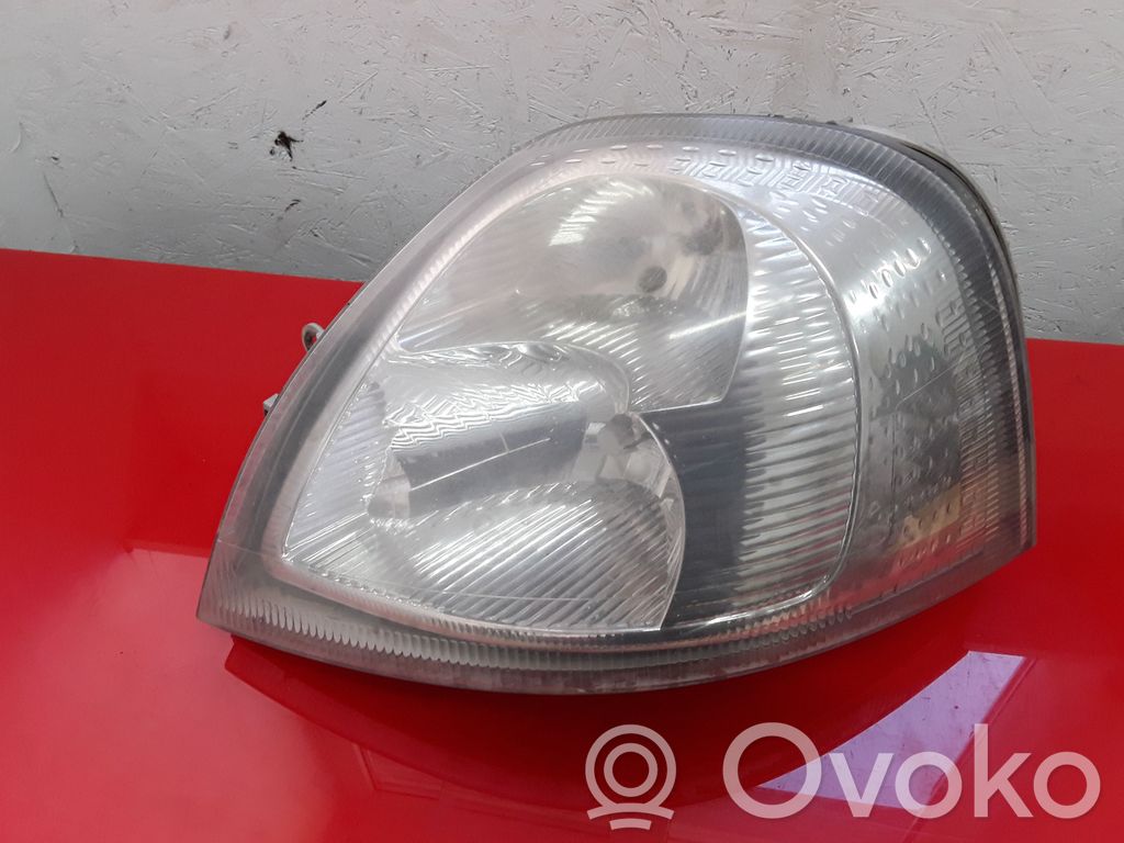 Renault Master III Lampa przednia 