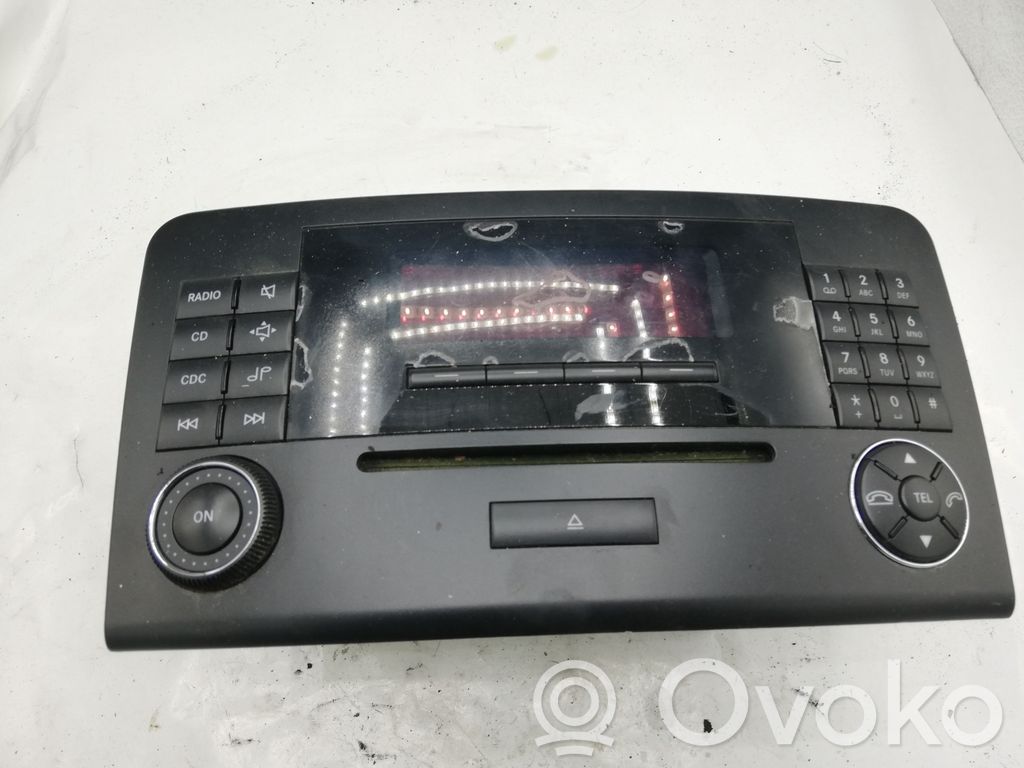 Mercedes-Benz ML W164 Unitate principală radio/CD/DVD/GPS