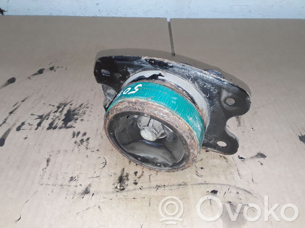 Opel Antara Moottorin kiinnikekorvake 