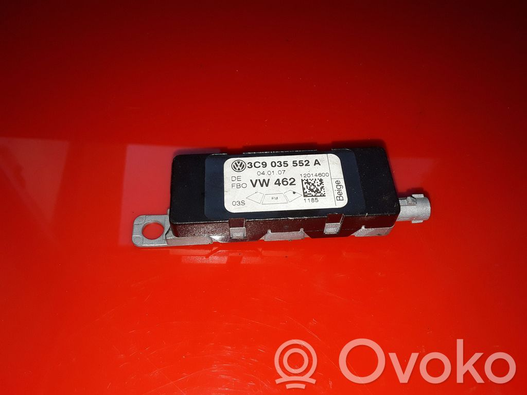 Volkswagen PASSAT B6 Amplificatore antenna 