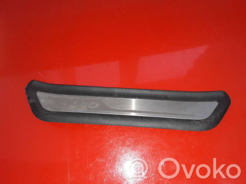 Hyundai i40 Copertura del rivestimento del sottoporta posteriore 