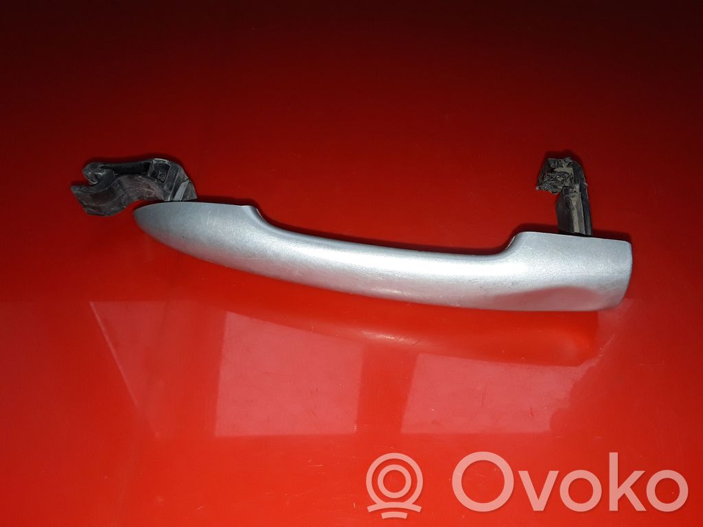 Manecilla externa puerta trasera   242578B