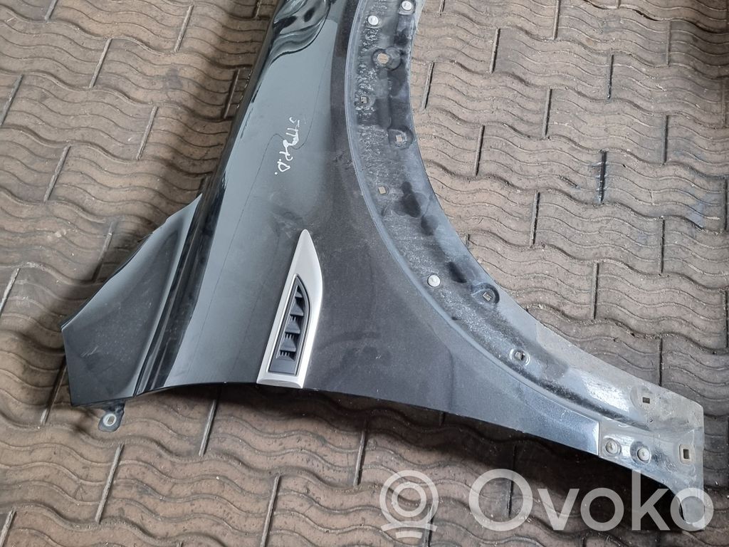 Chevrolet Captiva Aripă 