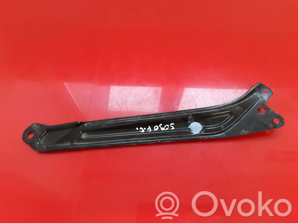 Skoda Yeti (5L) Staffa del pannello di supporto del radiatore 