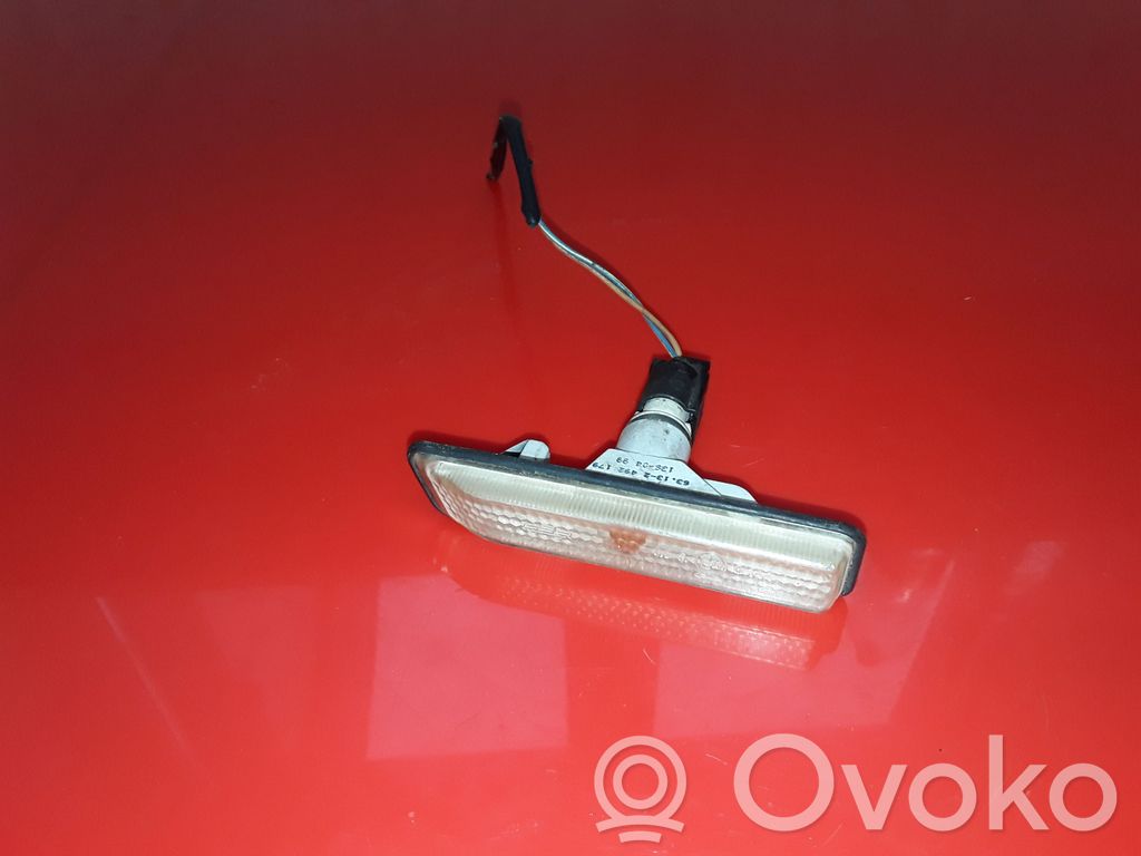 BMW X5 E53 Semnalizator bară față 