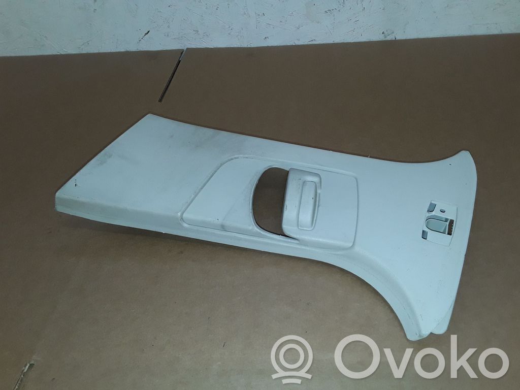 Ford Focus Pilar (B) (superior)