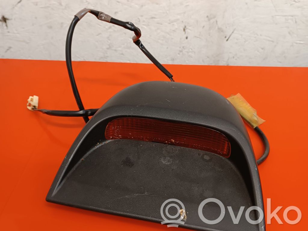 Subaru Legacy Luce d’arresto centrale/supplementare 