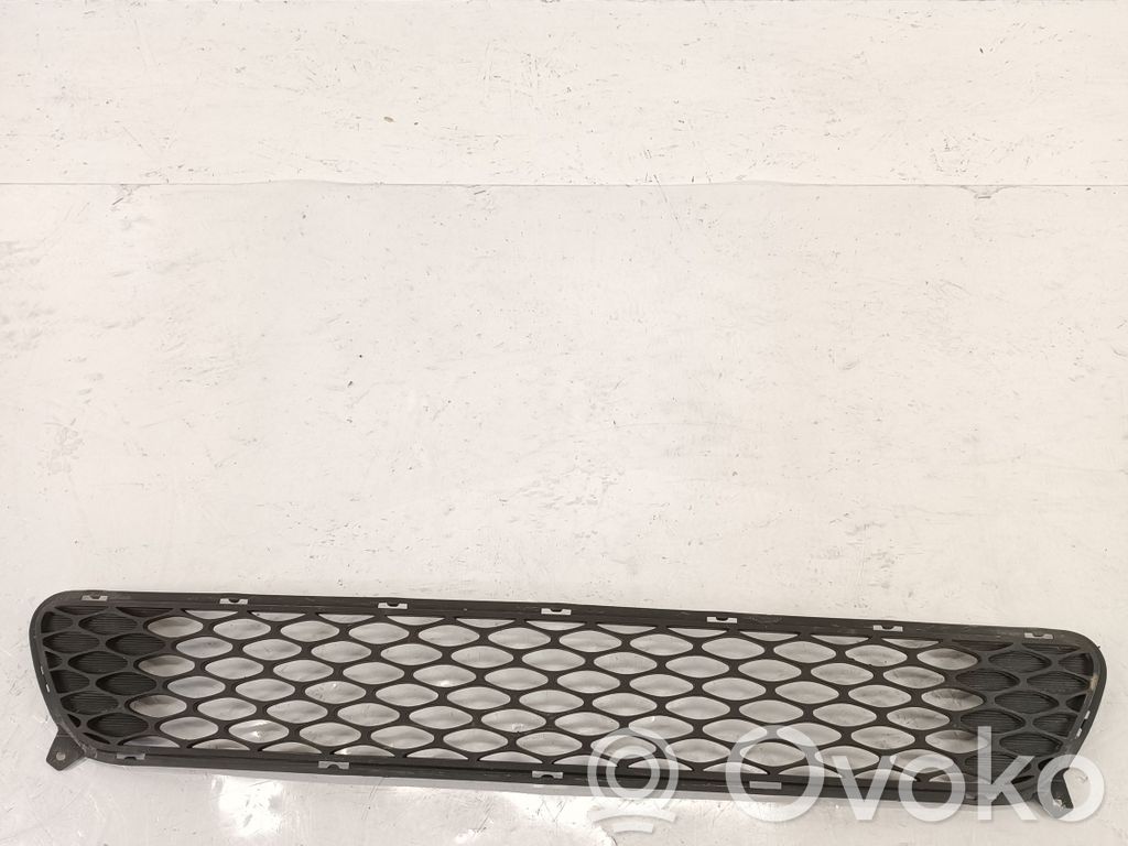 KIA Ceed Grilă inferioară bară față 