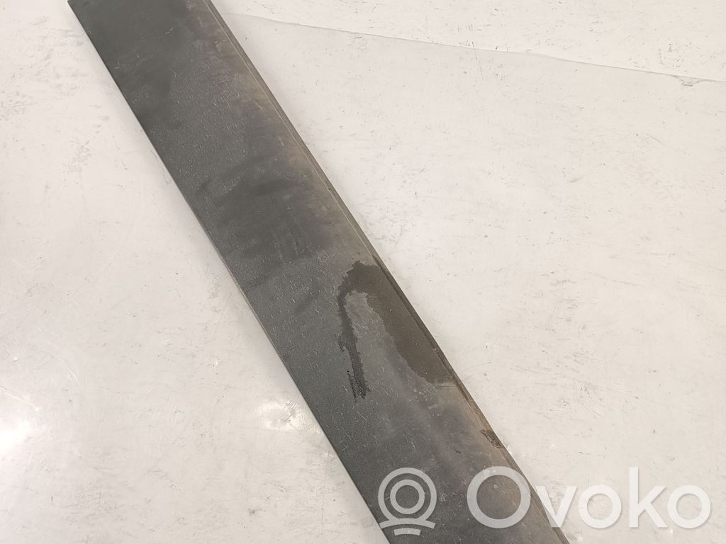 Audi Q7 4L Moulure de porte avant