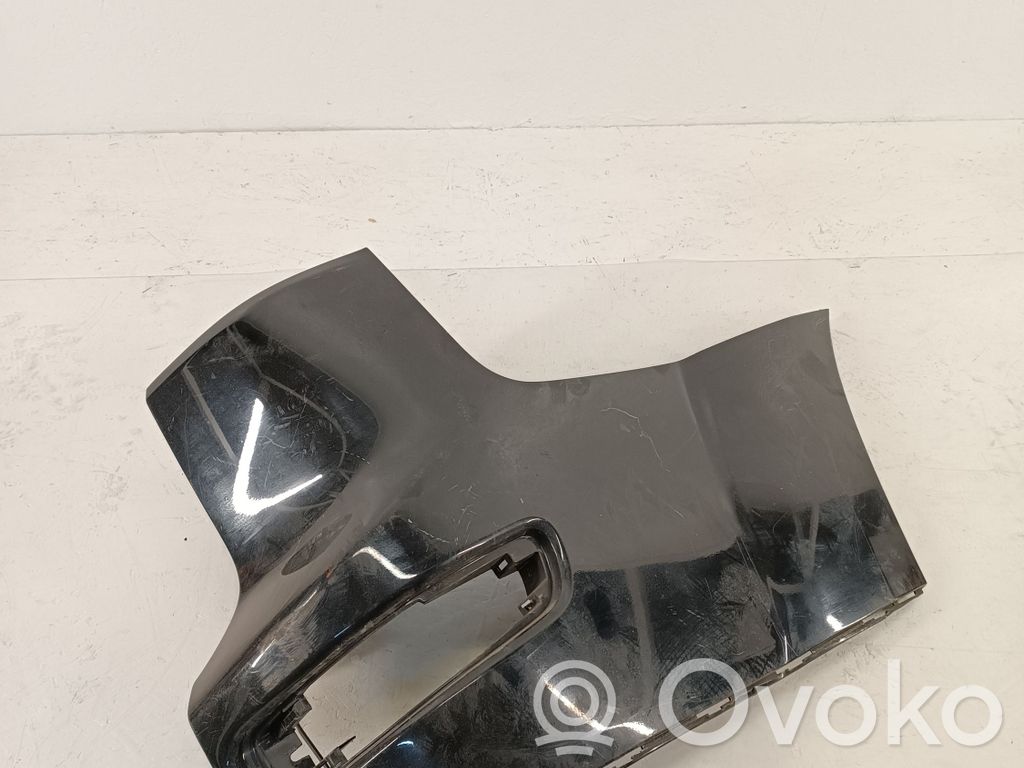 Ornament colț bară spate   6410A300HAV2