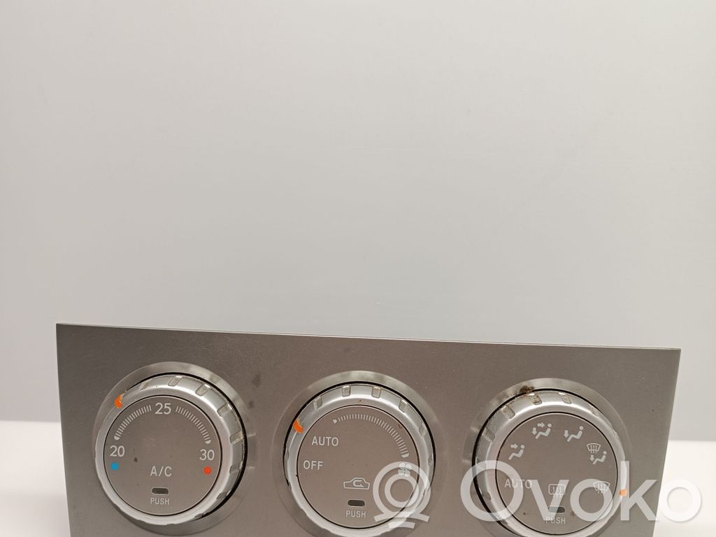 Subaru Forester SG Climate control unit 