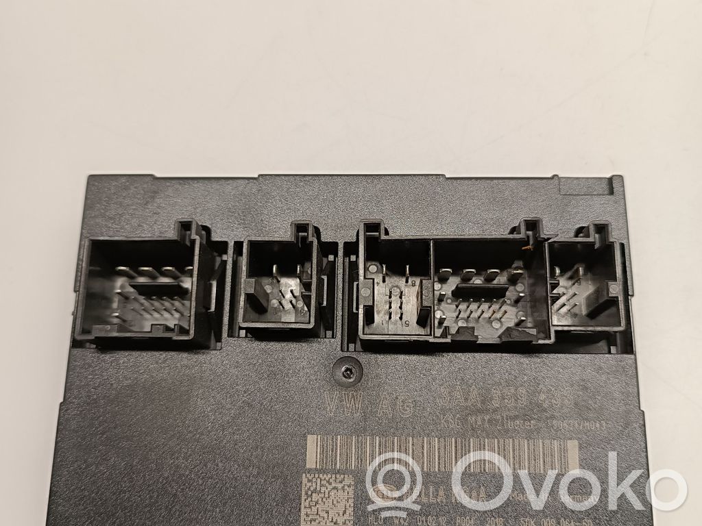 Mukavuusmoduuli   3AA959433,5DK00906460