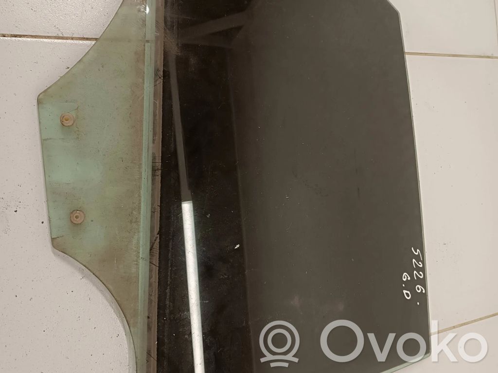 Audi Q3 8U Vetro del finestrino della portiera posteriore 