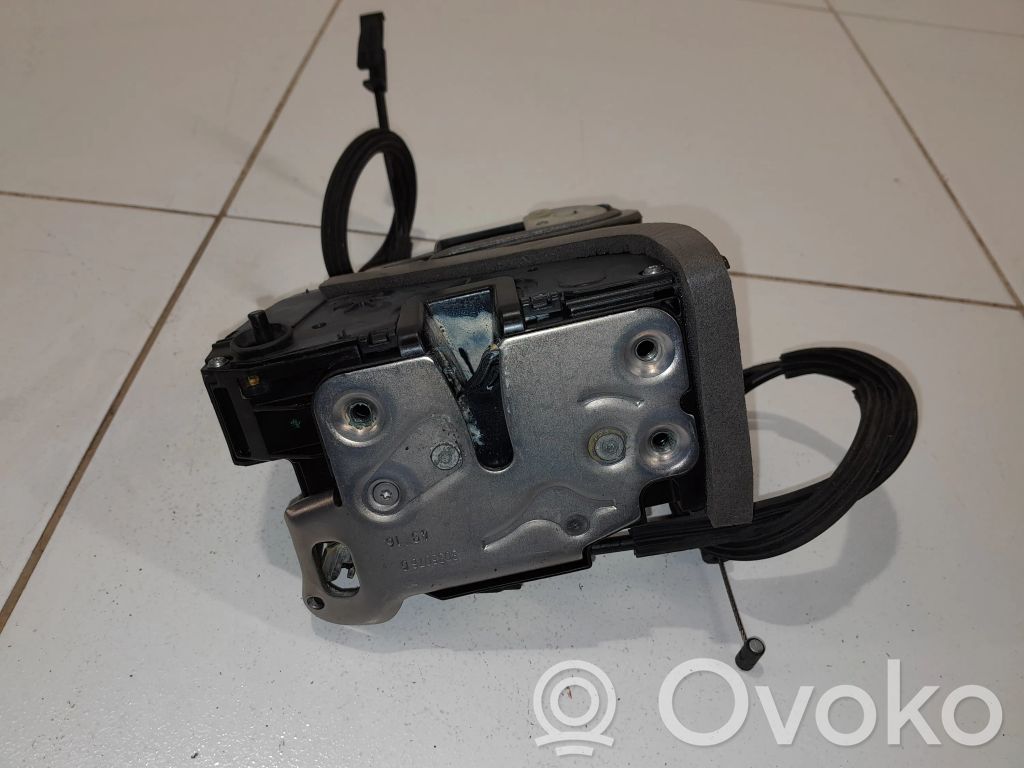 Opel Astra K Zamek drzwi tylnych 