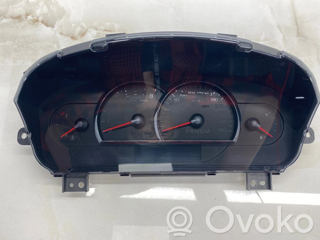 Cadillac SRX Tachimetro (quadro strumenti) 