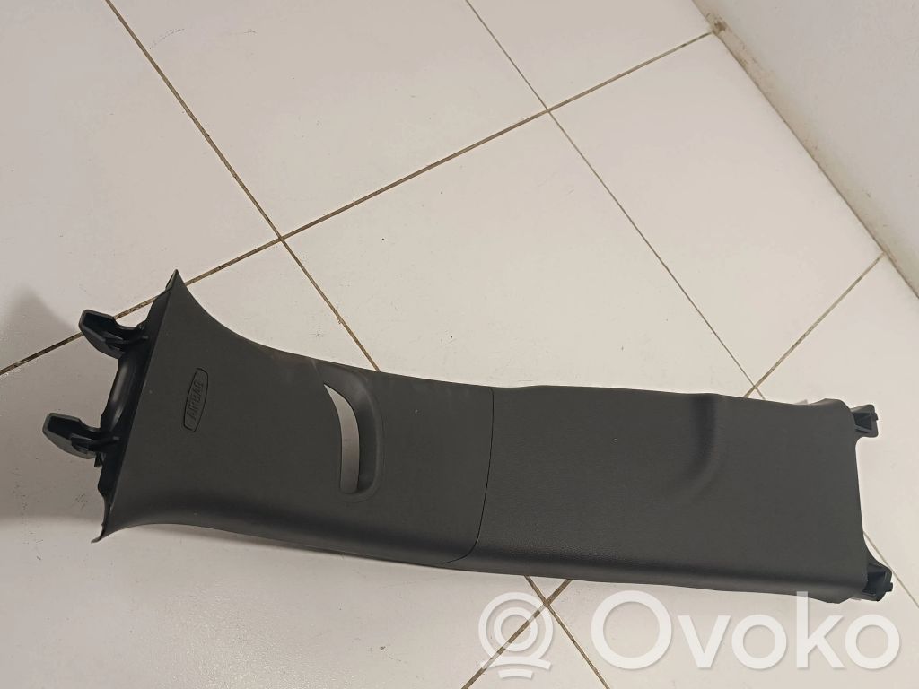 Opel Astra K Osłona górna słupka / B 