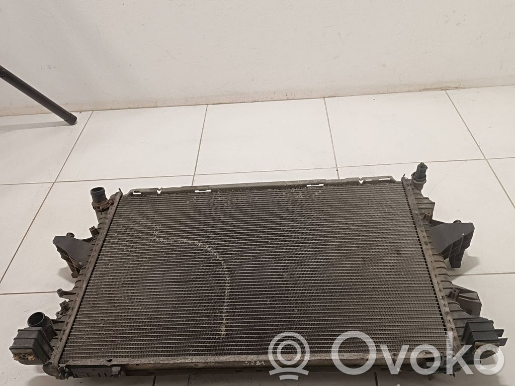 Volkswagen Transporter - Caravelle T5 Radiatore di raffreddamento