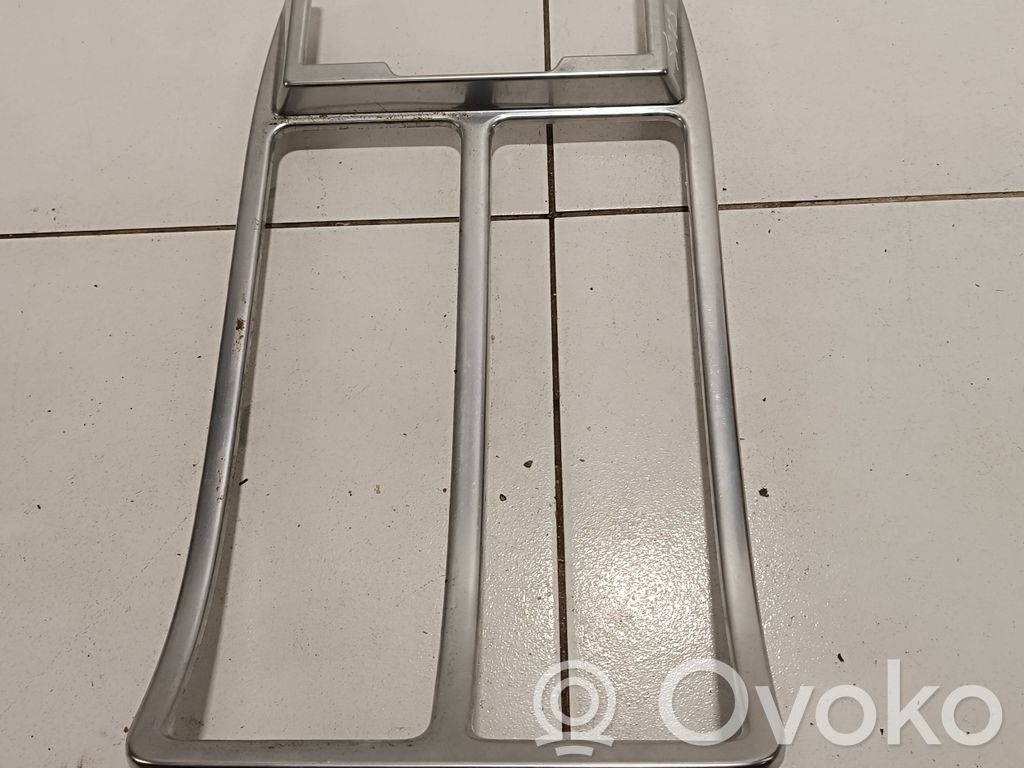 Land Rover Range Rover Sport L320 Altra parte interiore 