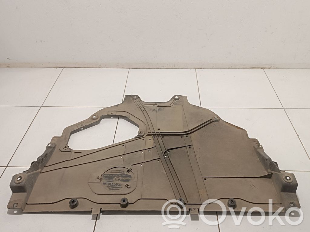 Mazda 3 III Engine splash shield/under tray 