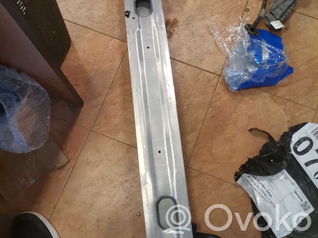Audi A4 S4 B9 Traversă bară protecție față 