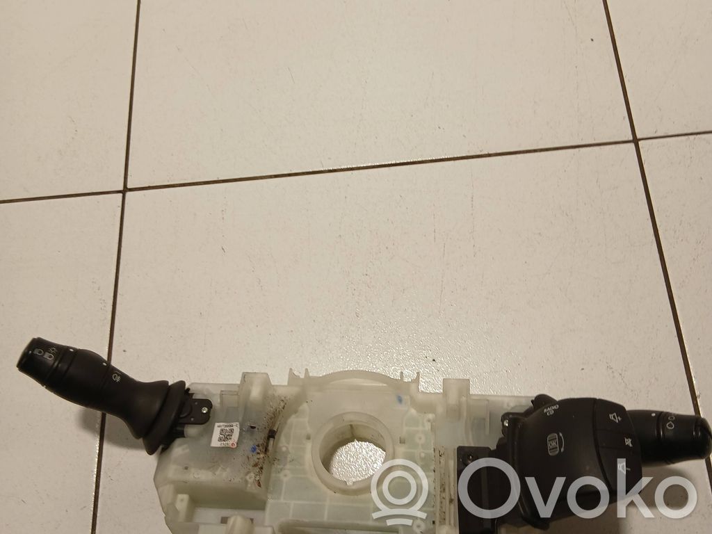 Renault Master III Manetka / Przełącznik kierunkowskazów wycieraczek 
