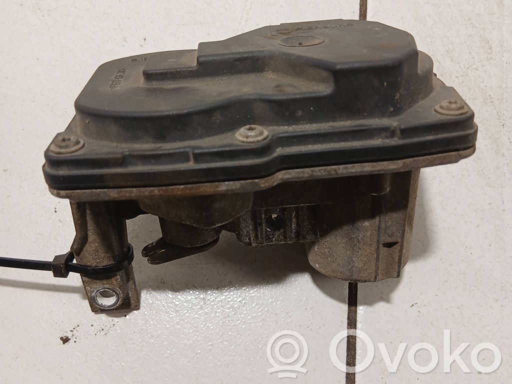 Audi A4 S4 B9 Kuristusventtiili