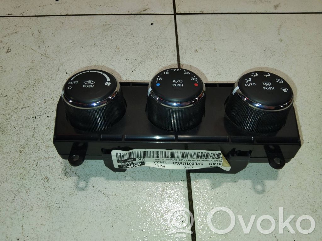 Jeep Compass Climate control unit 