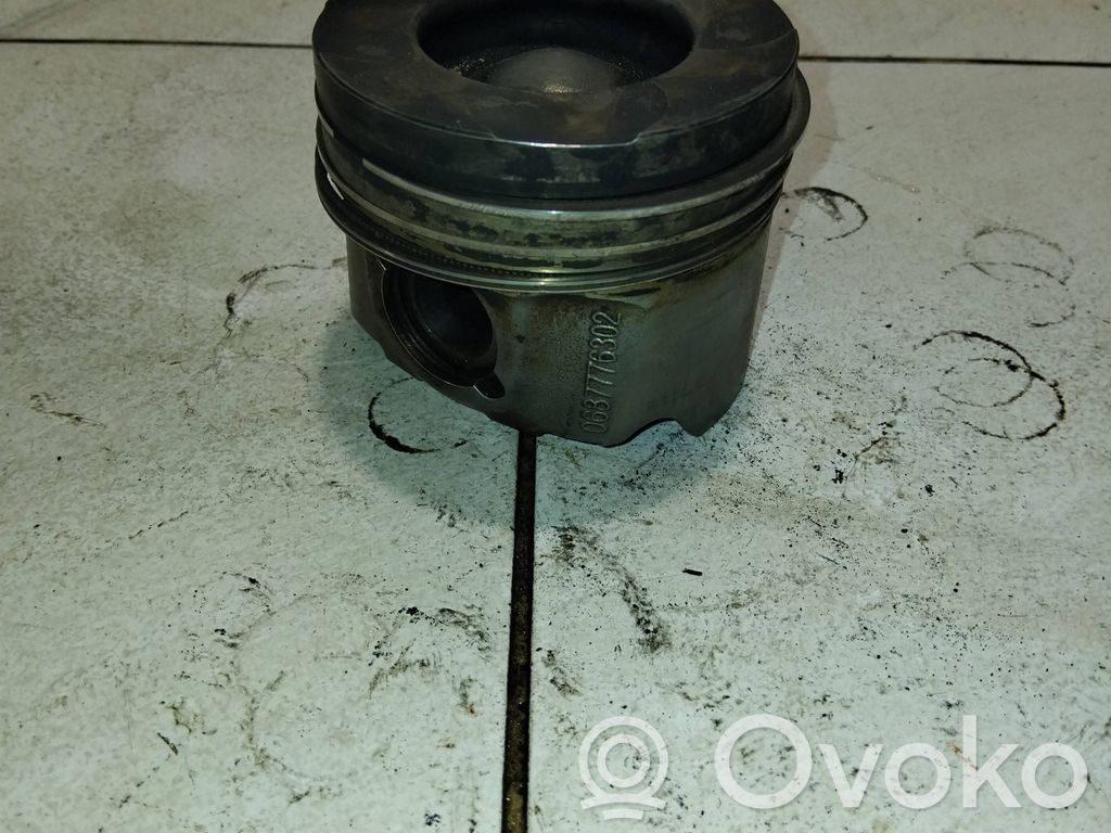 Pistón   0687776302
