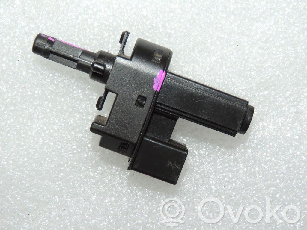 Ford Kuga I Engine start stop button switch 